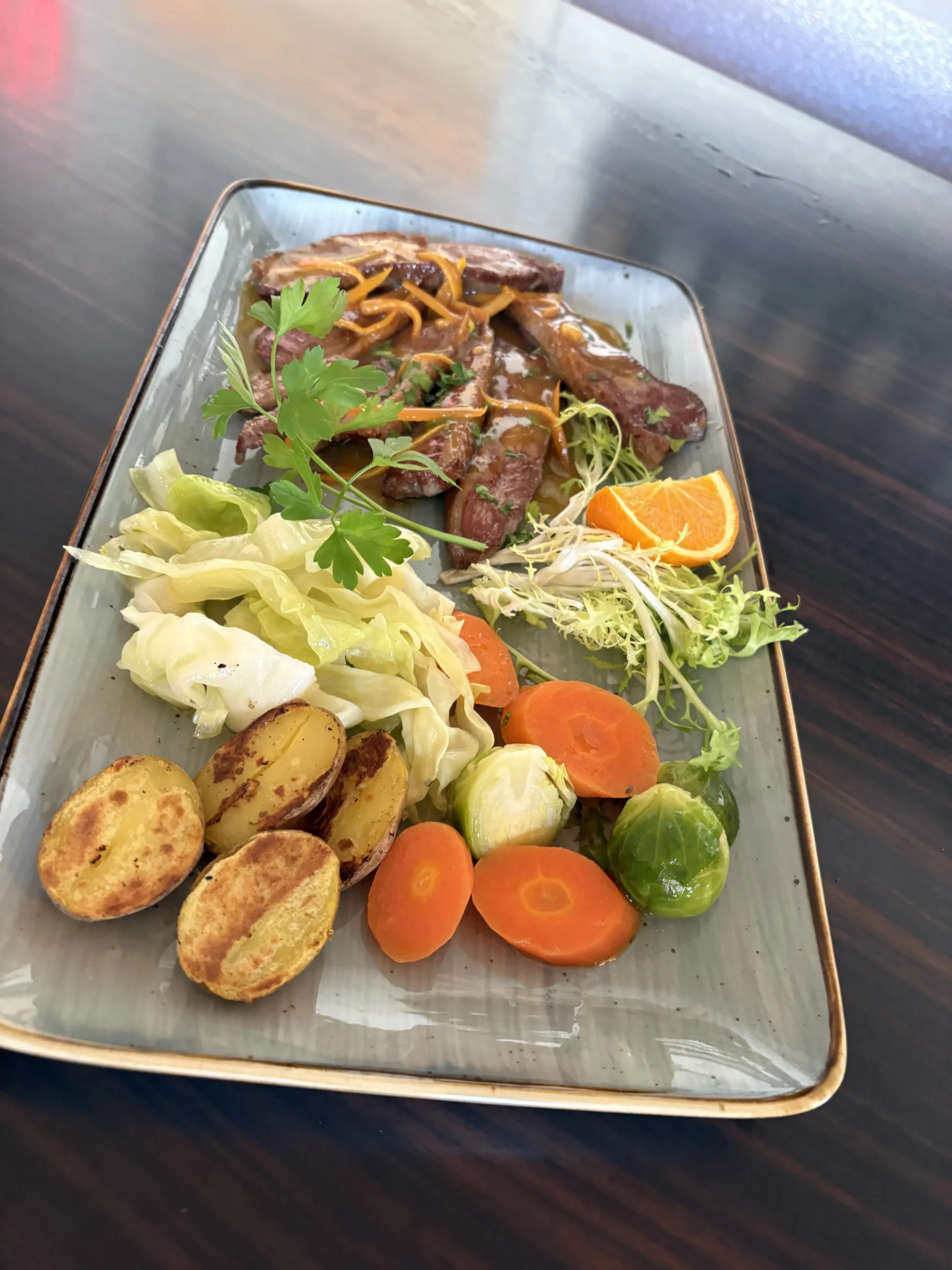 Saisonale italienische Fleischgerichte mit mediterraner Note.